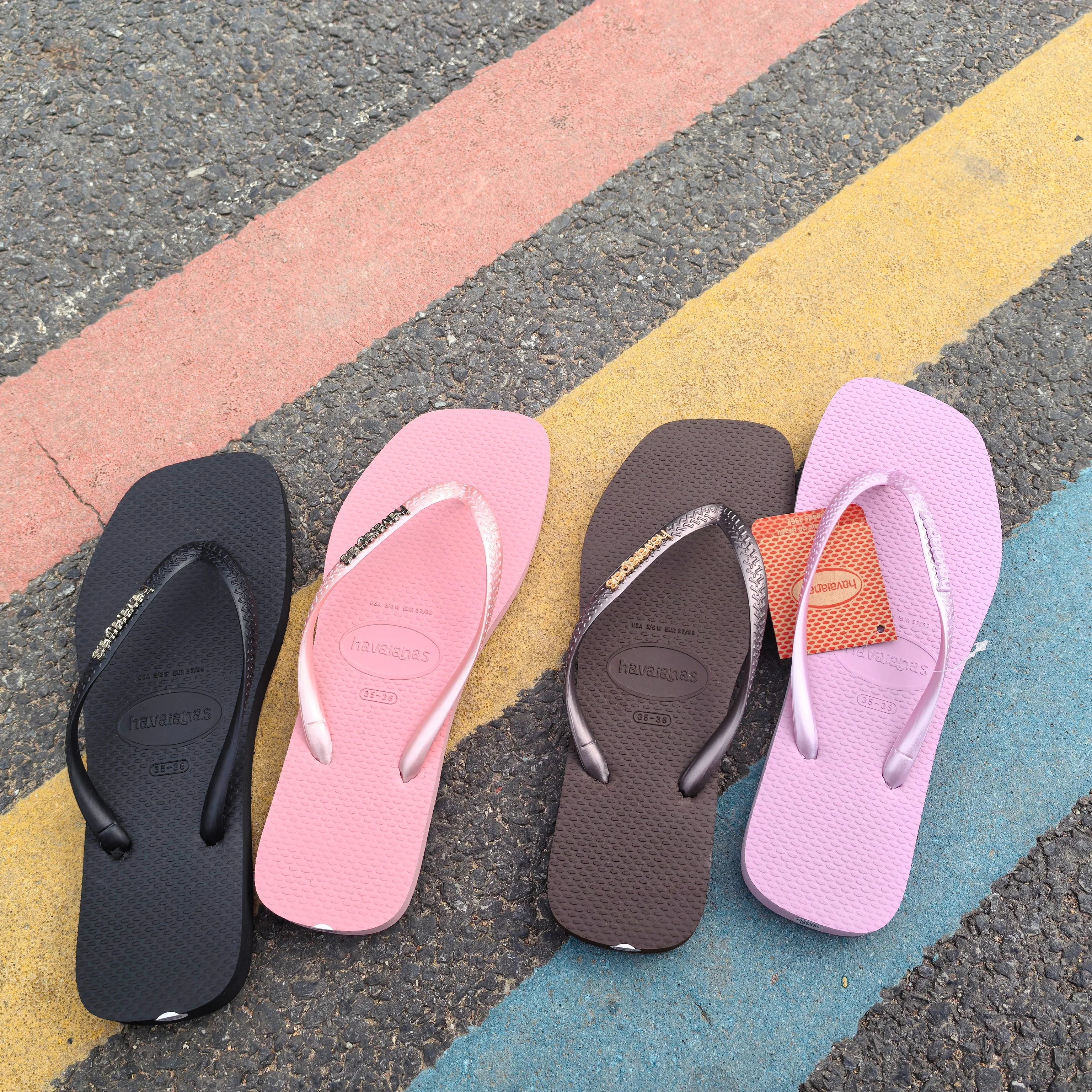 ComfyTravel Anti-Slip Flip-Flops