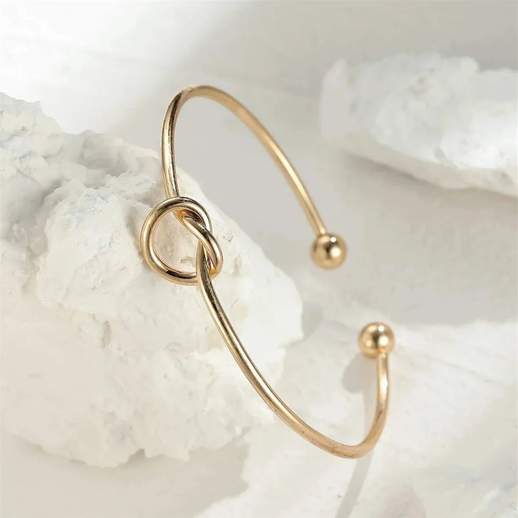 Elegant Twist Texture Bangles